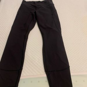 Lululemon women’s black leggings